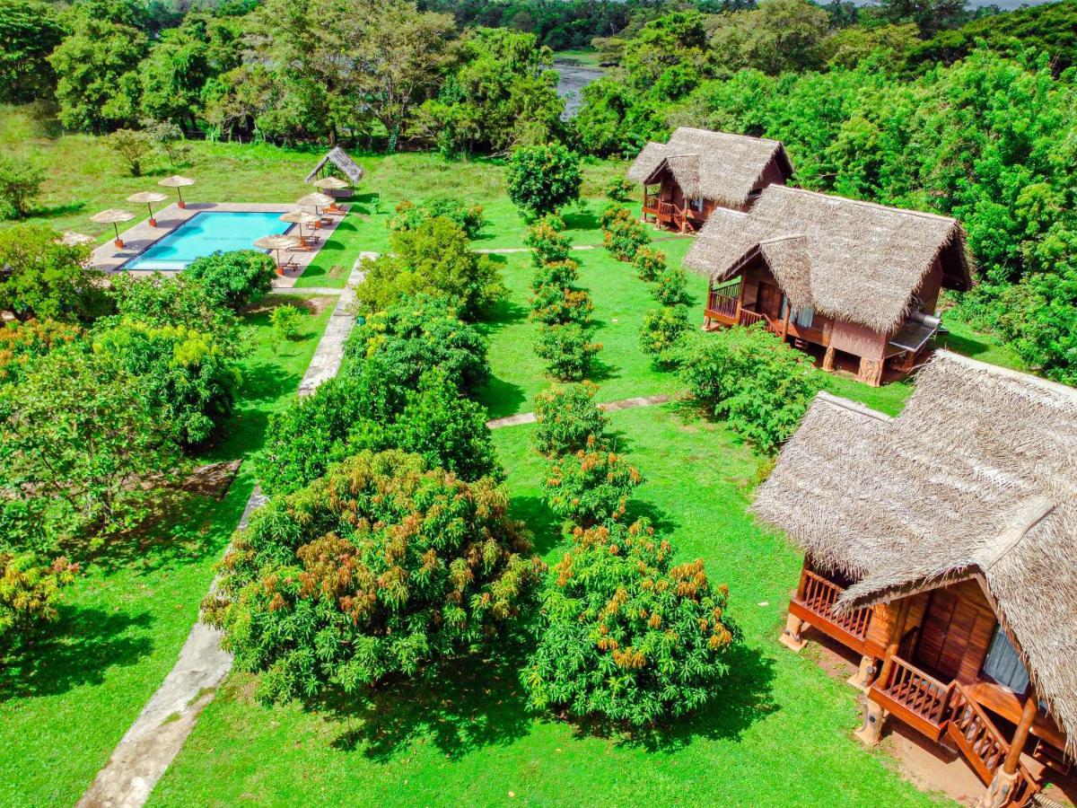 Sigiriya Water Cottage Buitenkant foto